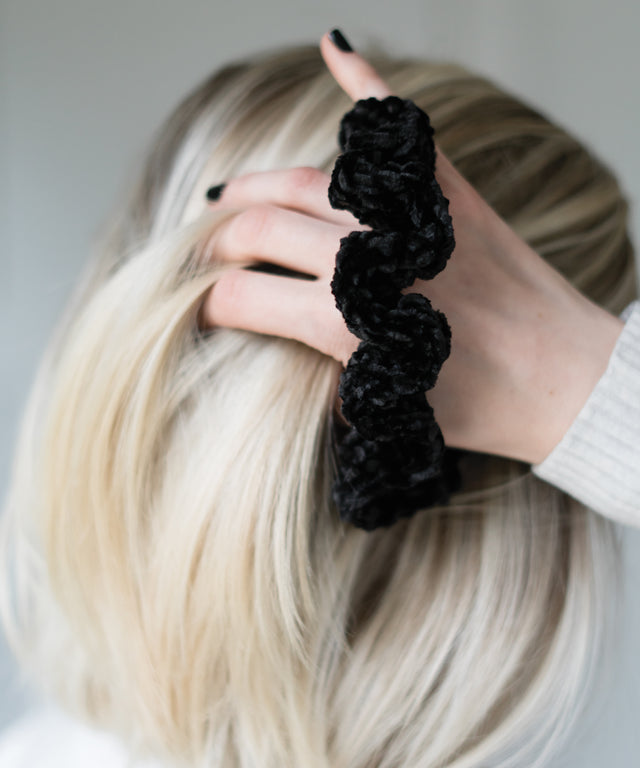 Aquin Scrunchie